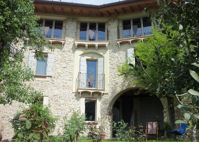 Locus Amoenus Oda ve Kahvaltı Vobarno