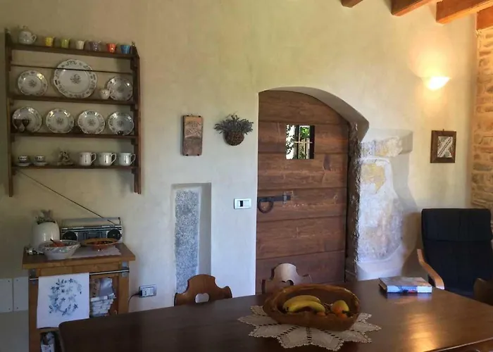 Locus Amoenus Oda ve Kahvaltı 3*