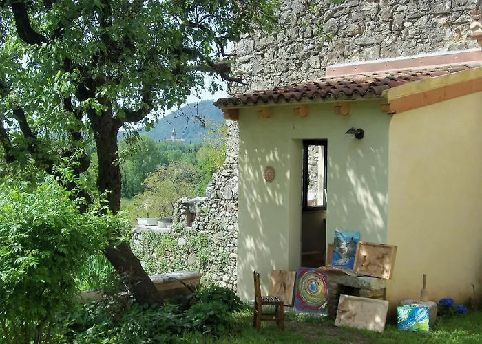 Locus Amoenus