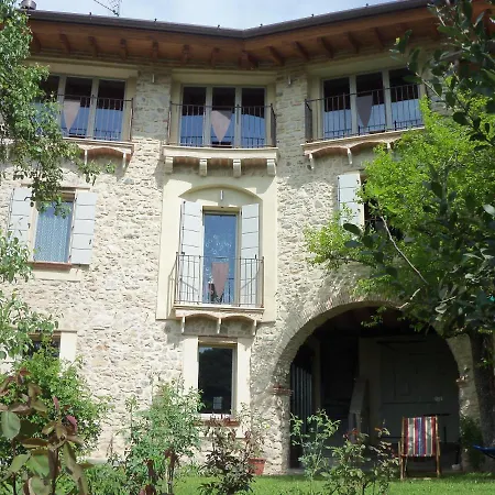 Locus Amoenus 住宿加早餐酒店 Vobarno